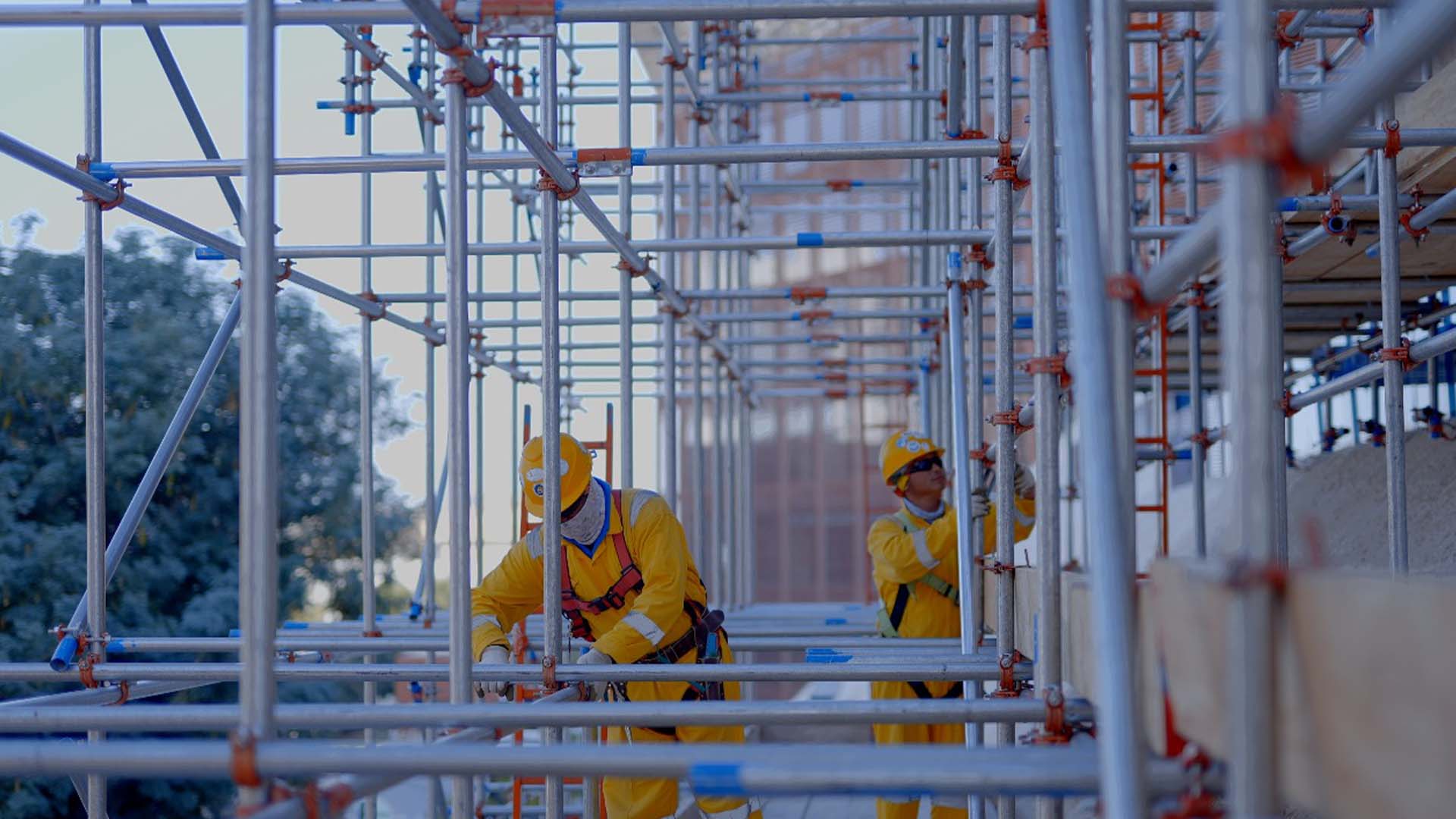 Conquering heights with safe scaffolding solutions
